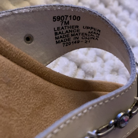 Minnetonka sandals size 7 - Picture 4 of 4